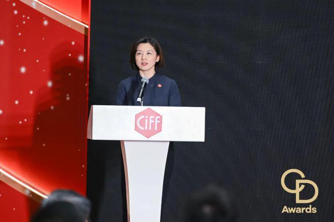 钻之星」颁奖典礼（民用家具展专场）盛大举办pg电子试玩平台CIFF广州 2025「华(图3)
